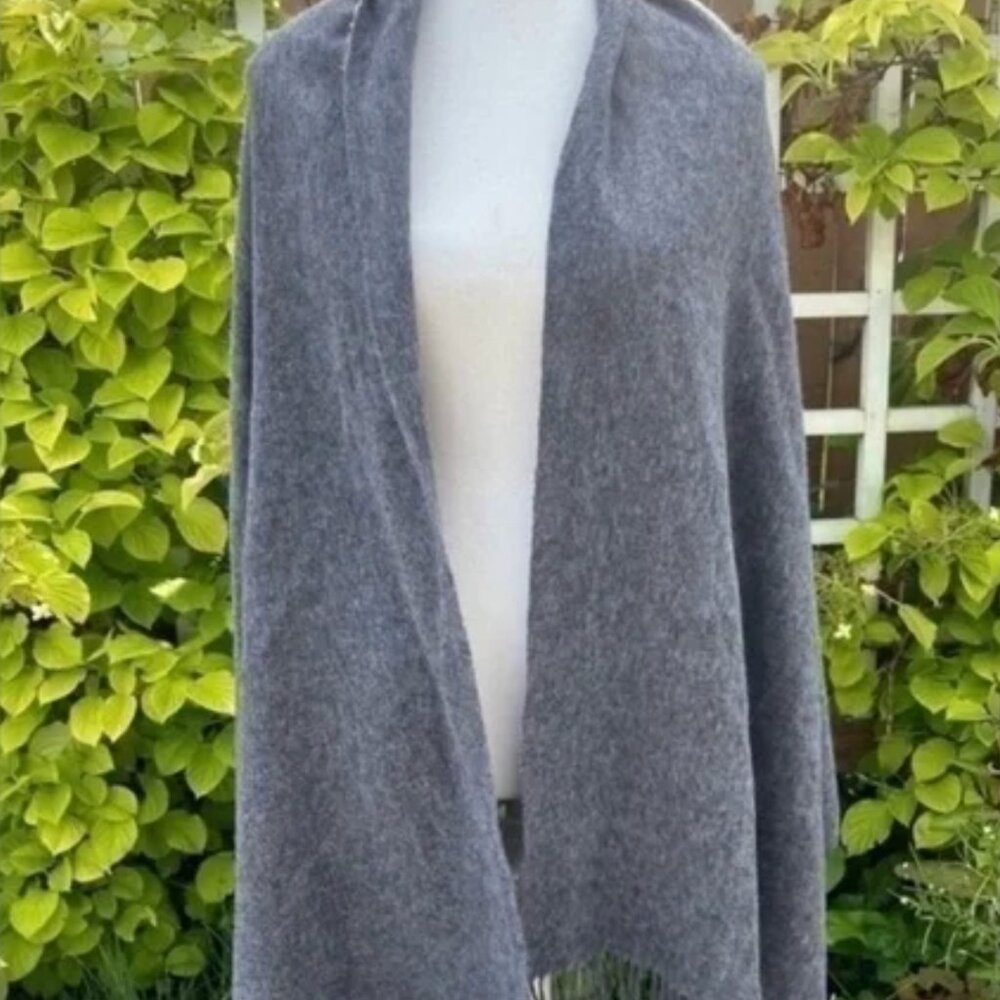 Acne Studios 100% Lambswool Virgin Wool Fringed Scarf Grey Made in Italy 80”